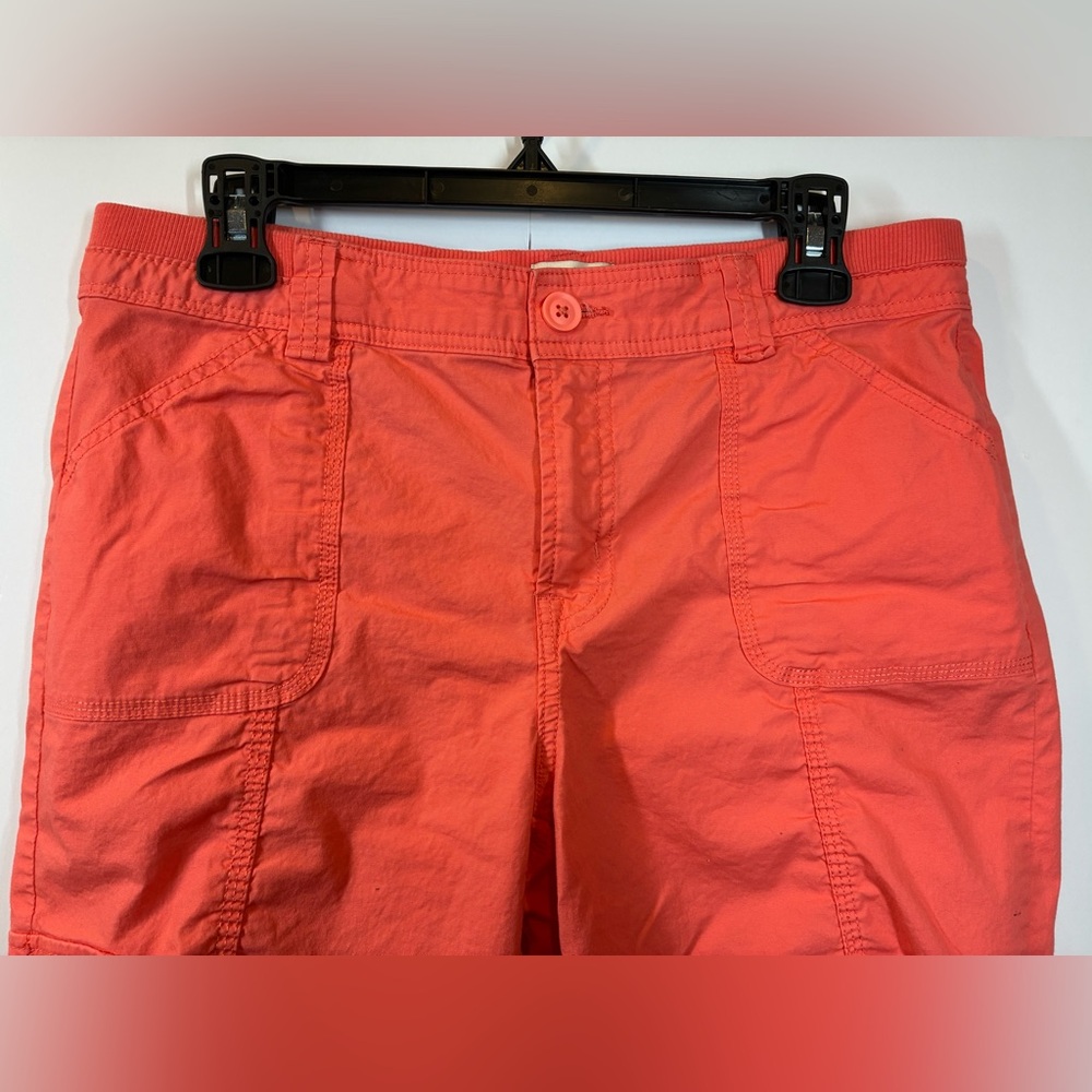 St. John's Bay Women's Mid Rise Bermuda Cargo Shorts with Tie Hems Size 8 - Picture 3 of 7